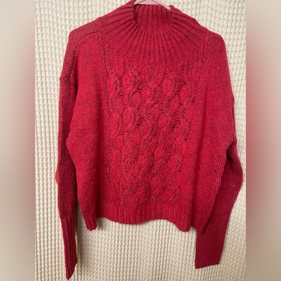 White House Black Market Sweaters - White House Black Market NWT Crimson Sweater Size Med pit to pit 22